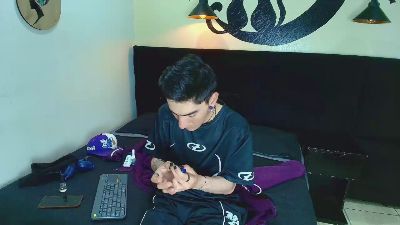 AngelMarcell live cam on Cam4