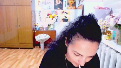 AngelOMoon live cam on Cam4