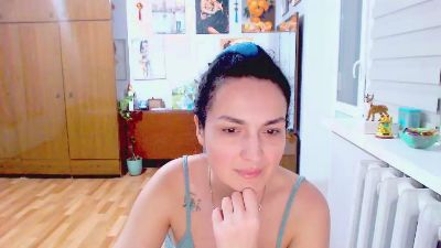 AngelOMoon live cam on Cam4