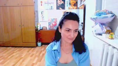 AngelOMoon live cam on Cam4