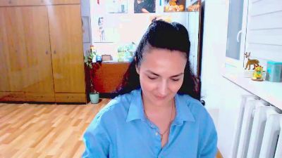AngelOMoon live cam on Cam4
