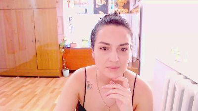 AngelOMoon live cam on Cam4
