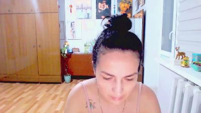 AngelOMoon live cam on Cam4
