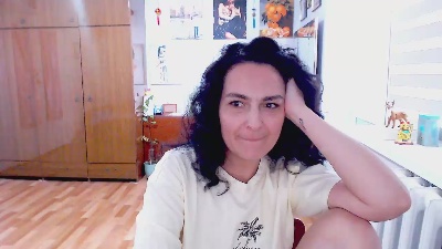 AngelOMoon live cam on Cam4