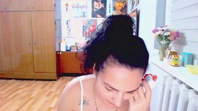 AngelOMoon live cam on Cam4