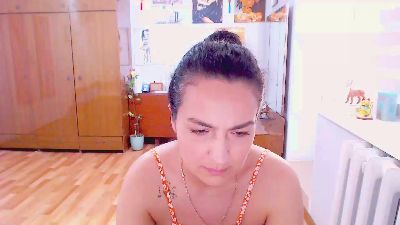AngelOMoon live cam on Cam4