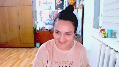 AngelOMoon live cam on Cam4
