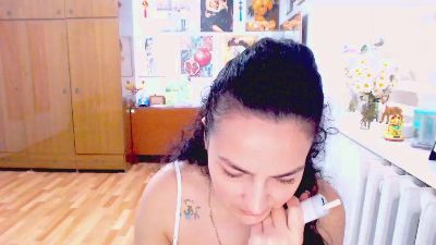 AngelOMoon live cam on Cam4