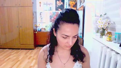 AngelOMoon live cam on Cam4