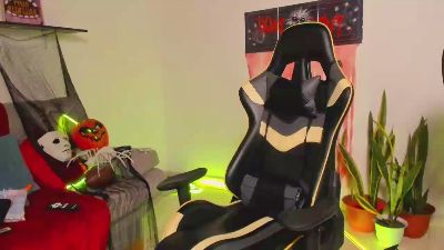 Angel_Dustt1 live cam on Cam4