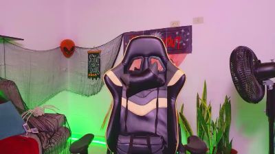 Angel_Dustt1 live cam on Cam4