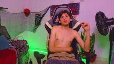 Angel_Dustt1 live cam on Cam4