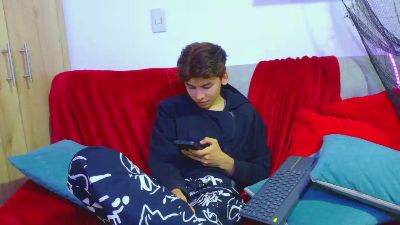 Angel_Dustt1 live cam on Cam4