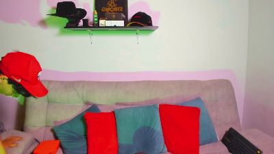 Angel_Dustt1 live cam on Cam4