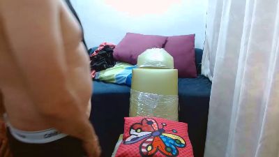Angel_Naye live cam on Cam4