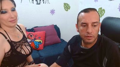 Angel_Naye live cam on Cam4