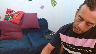 Angel_Naye live cam on Cam4