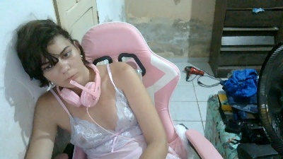 Angel_Ristow live cam on Cam4