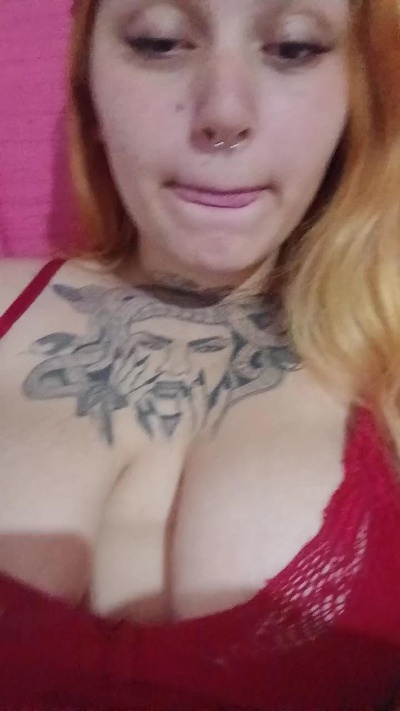 Angel_ruiva live cam on Cam4