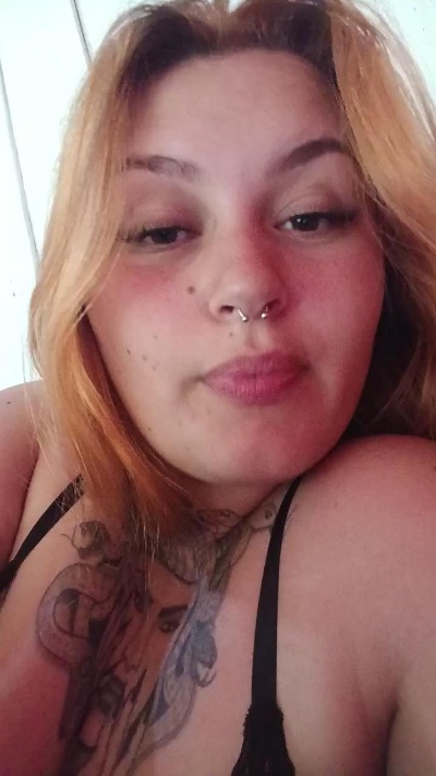 Angel_ruiva live cam on Cam4