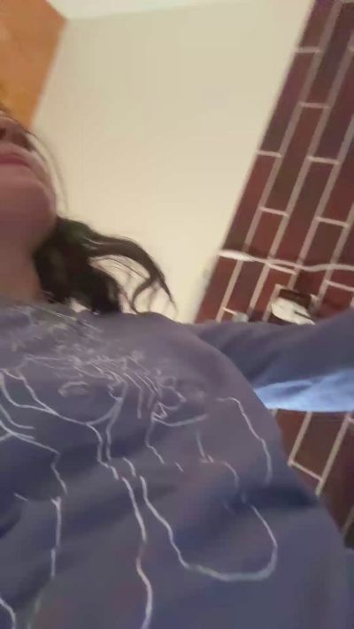 Angela88894 live cam on Cam4