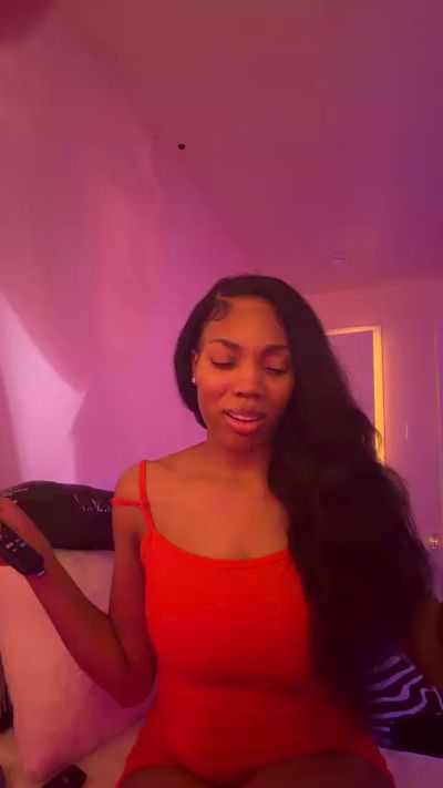 Angelbby57 live cam on Cam4