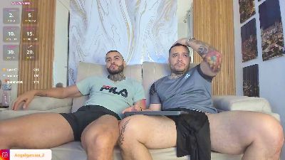 Angelgarcia_2 live cam on Cam4