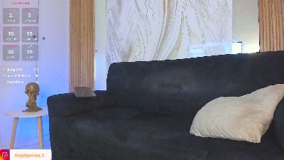 Angelgarcia_2 live cam on Cam4