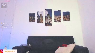 Angelgarcia_2 live cam on Cam4
