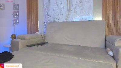 Angelgarcia_2 live cam on Cam4