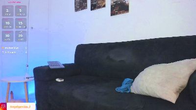 Angelgarcia_2 live cam on Cam4
