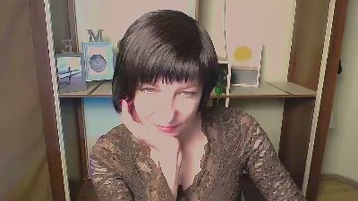 AngelinaLess_ live cam on Cam4