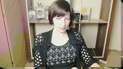 AngelinaLess_ live cam on Cam4
