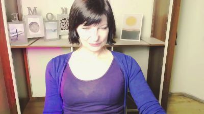 AngelinaLess_ live cam on Cam4