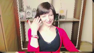 AngelinaLess_ live cam on Cam4