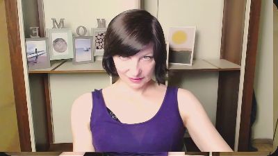 AngelinaLess_ live cam on Cam4