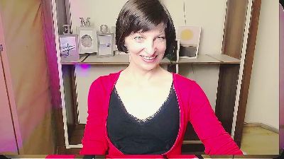 AngelinaLess_ live cam on Cam4
