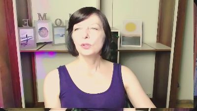 AngelinaLess_ live cam on Cam4