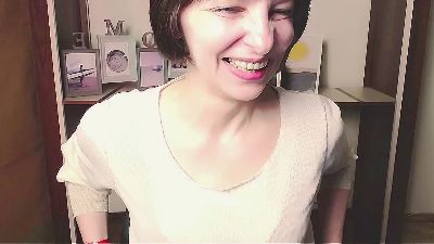 AngelinaLess_ live cam on Cam4