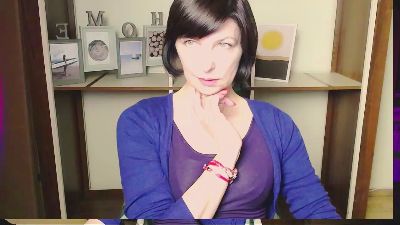 AngelinaLess_ live cam on Cam4