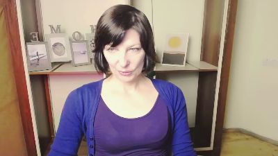 AngelinaLess_ live cam on Cam4