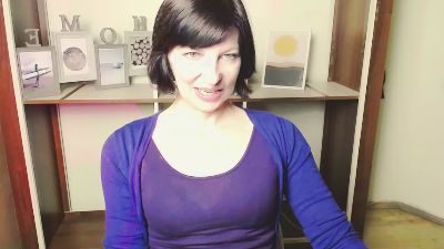 AngelinaLess_ live cam on Cam4