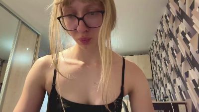 AngeloKotz live cam on Cam4