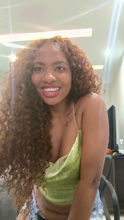Angeltammy1 live cam on Cam4