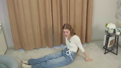 AngelynBarbeau live cam on Cam4