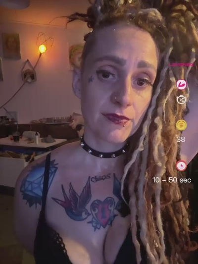 Angieup live cam on Cam4