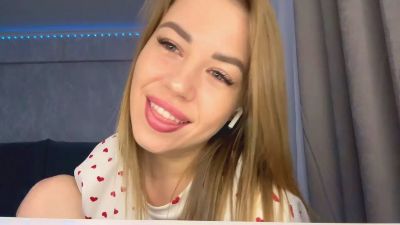 AnikaAline webcam