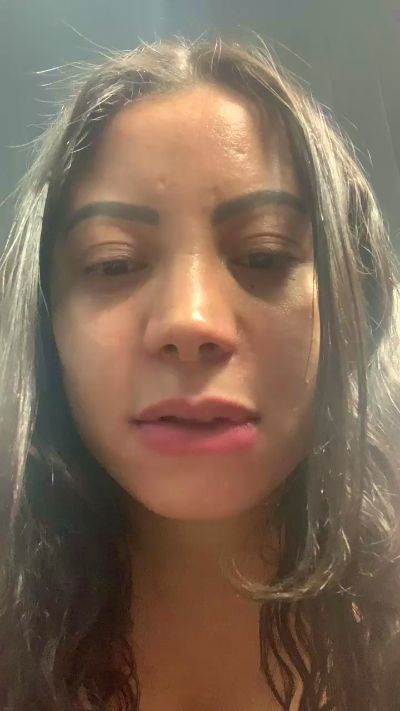 Aninha699 live cam on Cam4