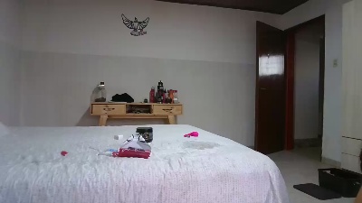 Anirock90 live cam on Cam4