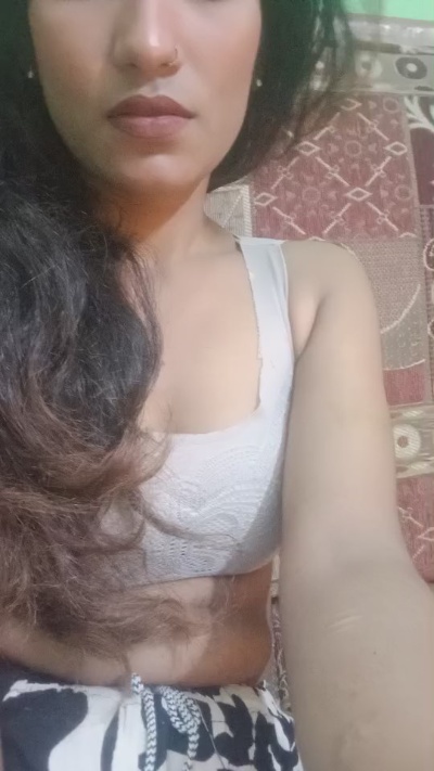 Anisha640 live cam on Cam4